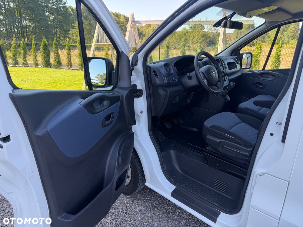 Opel VIVARO - 14