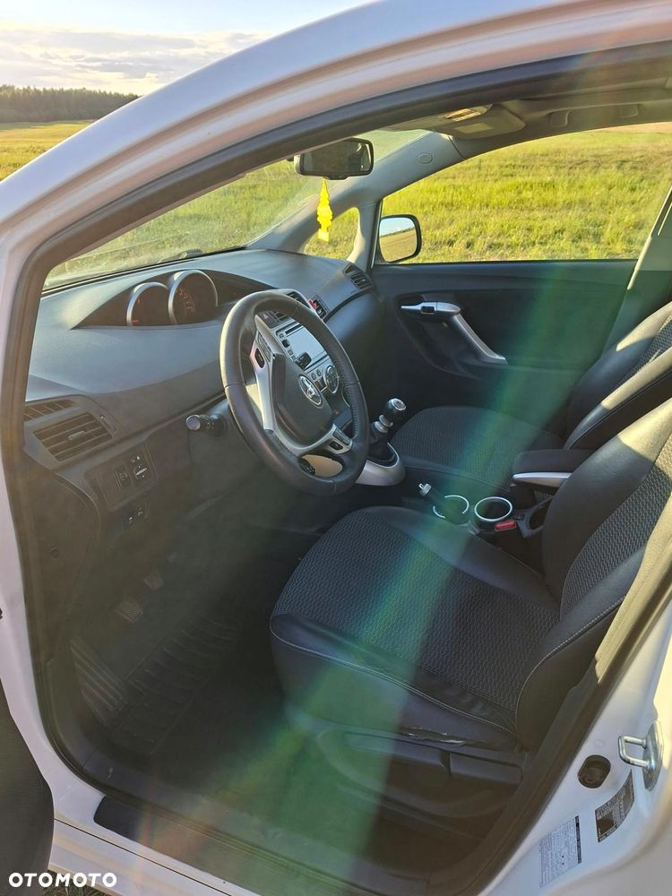 Toyota Verso 2.0 D-4D Sol - 8