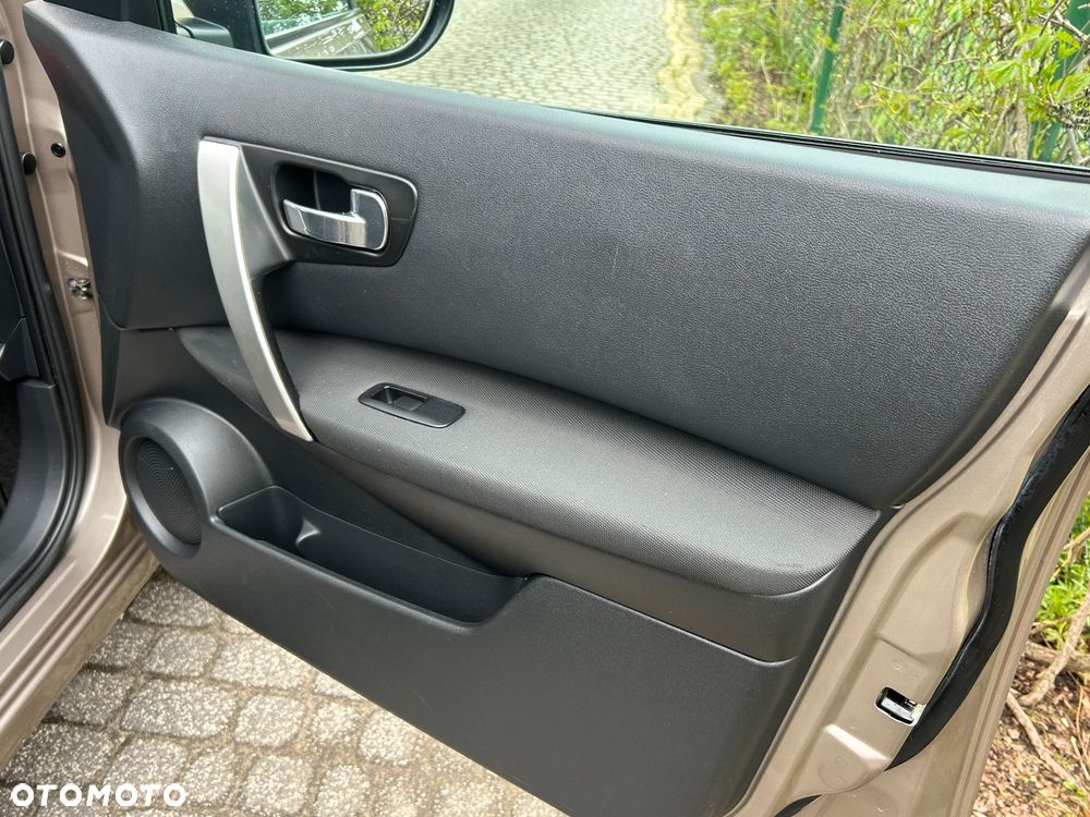 Nissan Qashqai 2.0 Acenta - 29