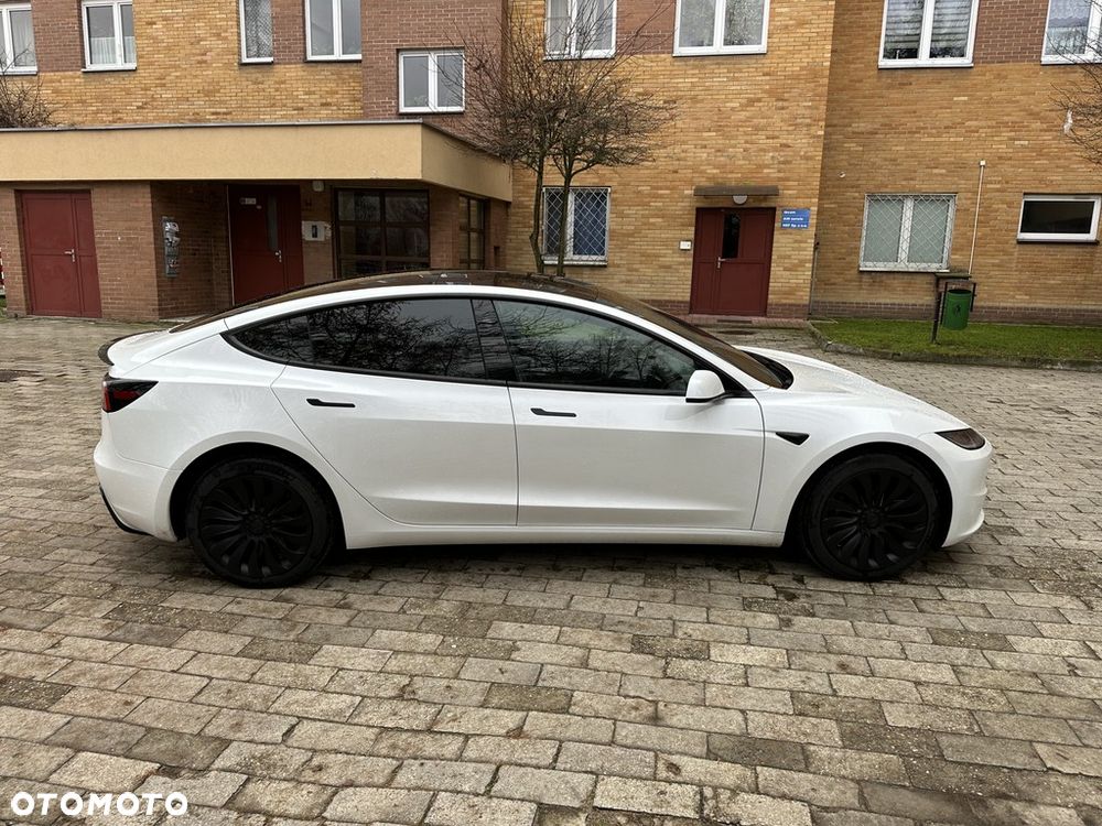 Tesla Model 3 Langstreckenbatterie Allradantrieb Dual Motor - 5