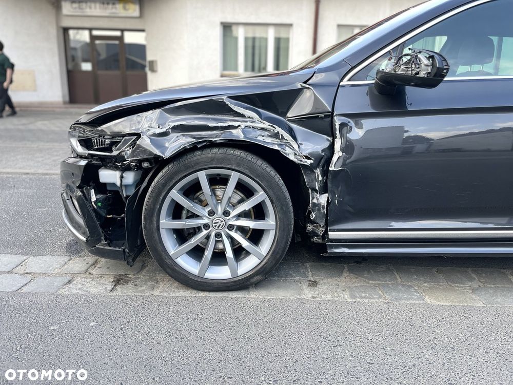 Volkswagen Passat 2.0 TDI BMT Highline DSG - 11
