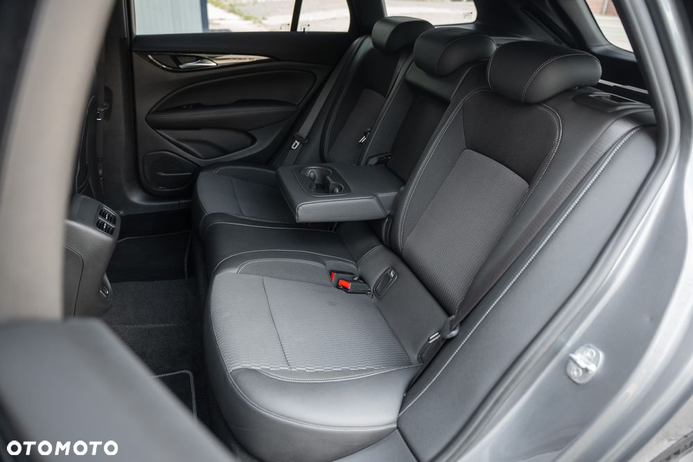 Opel Insignia 2.0 Direct InjectionTurbo Elegance - 35