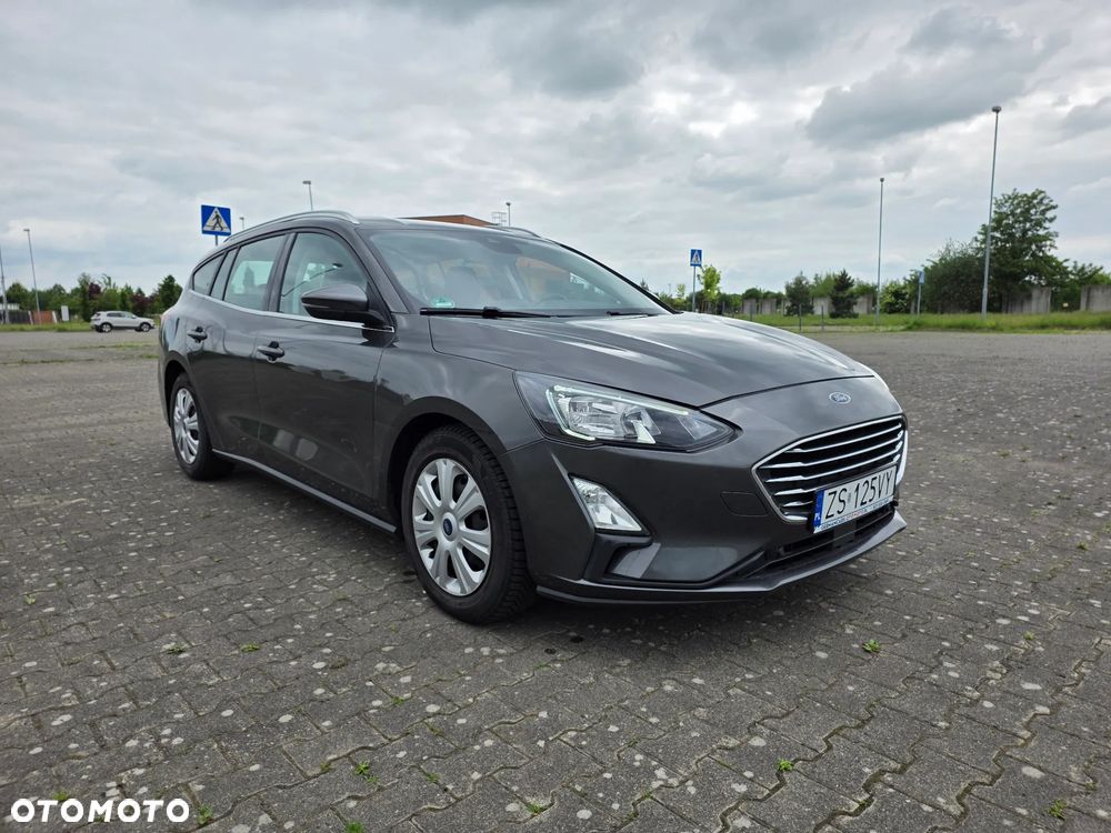 Ford Focus 1.5 EcoBlue Start-Stopp-System TITANIUM STYLE - 2