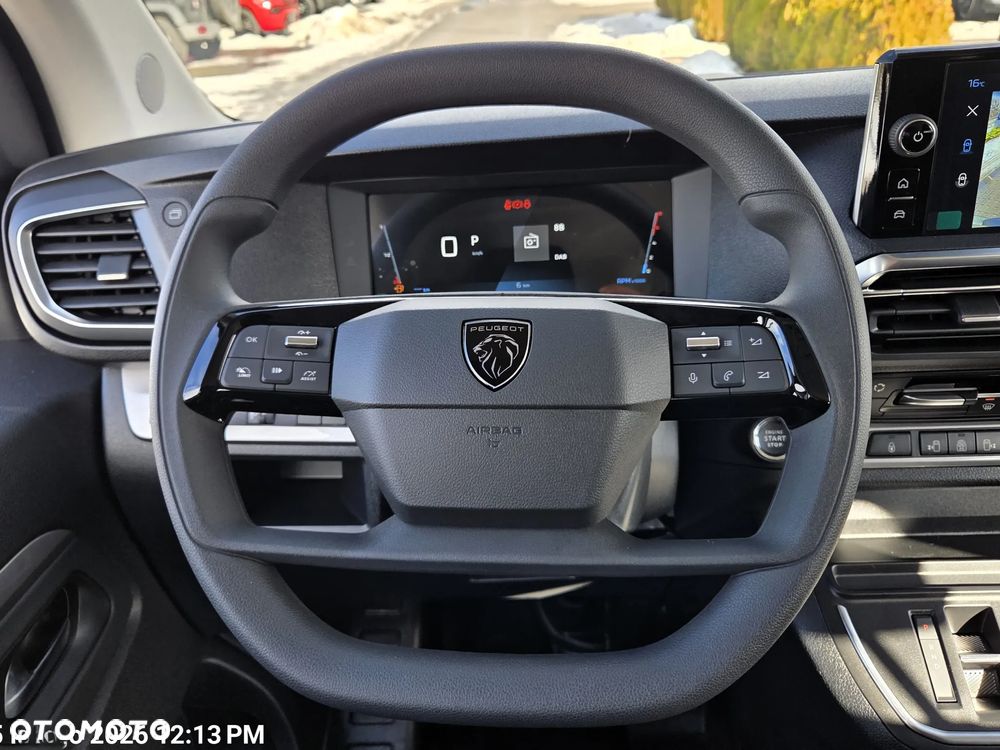 Peugeot Traveller 2.2 BlueHDi Long Business EAT8 - 22