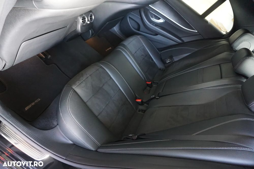 Mercedes-Benz E 200 4MATIC Aut. - 10