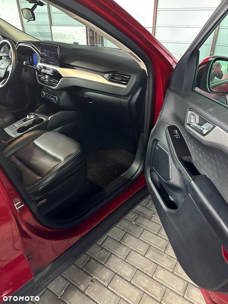 Ford Escape 2.0 EcoBoost AWD Titanium - 15