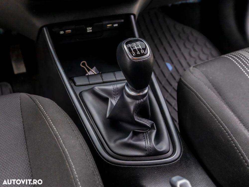 Hyundai i20 1.2 L 84CP 5DR Clasic - 16