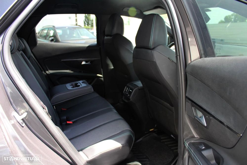 Peugeot 3008 1.2 Hybrid Allure Pack e-DCS6 - 21