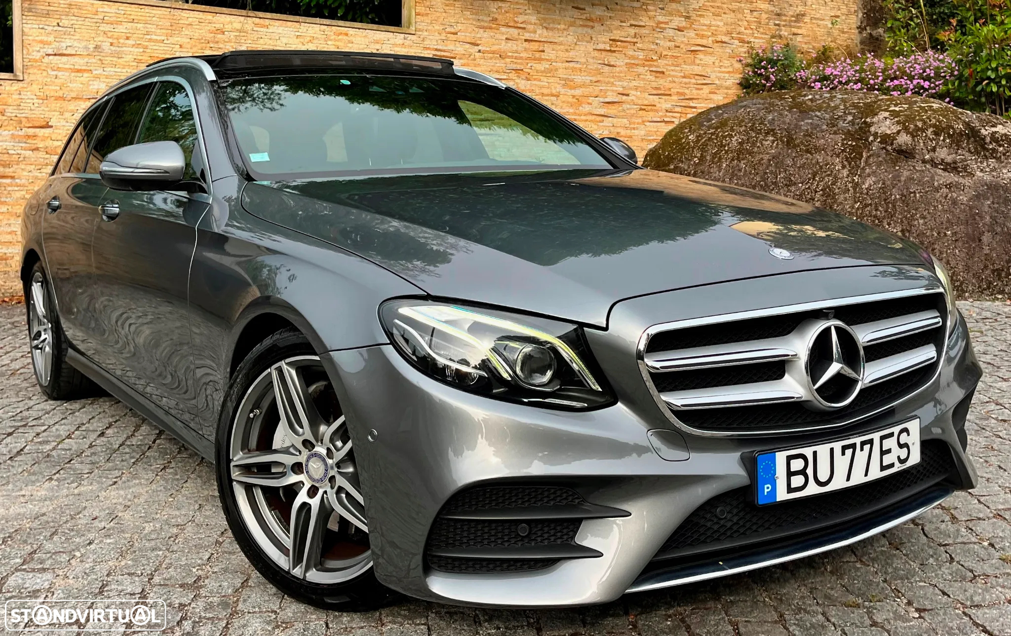 Mercedes-Benz E 220 d 4Matic T 9G-TRONIC AMG Line - 9