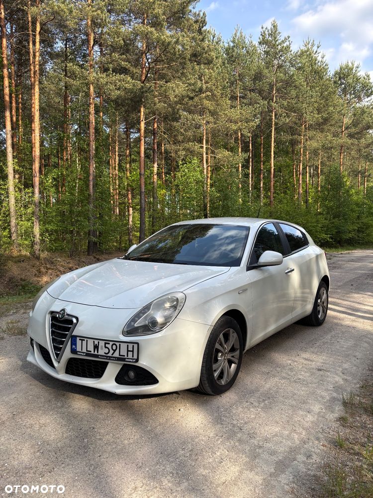Alfa Romeo Giulietta - 1