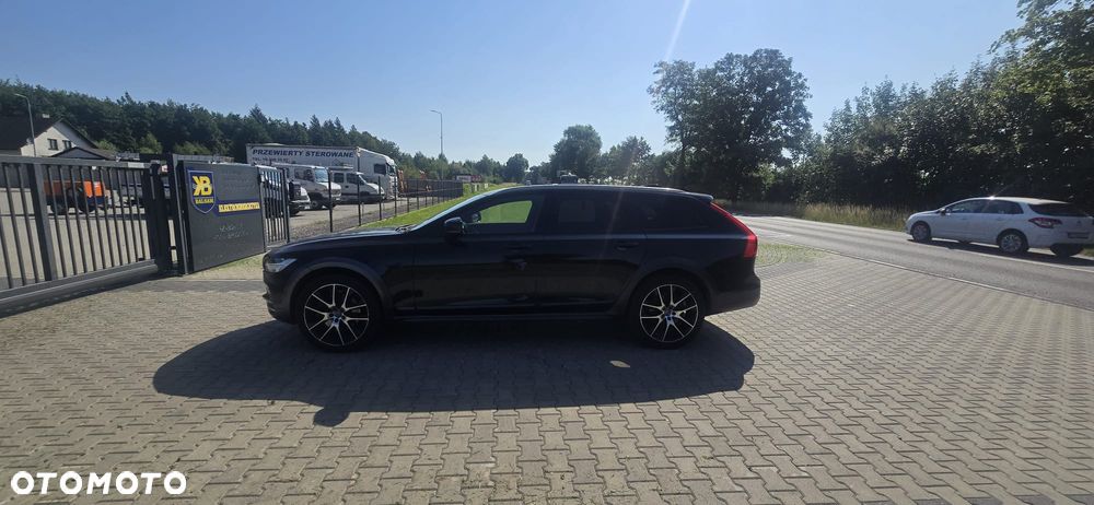 Volvo V90 T6 AWD Geartronic Momentum - 2