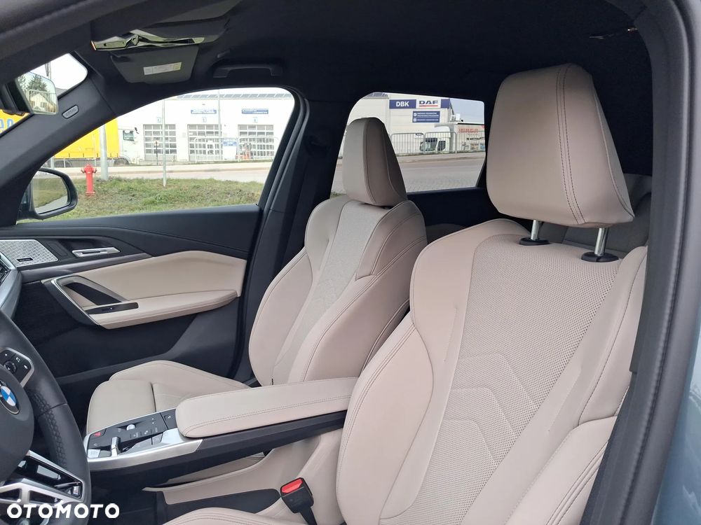 BMW X1 sDrive18d M Sport - 12