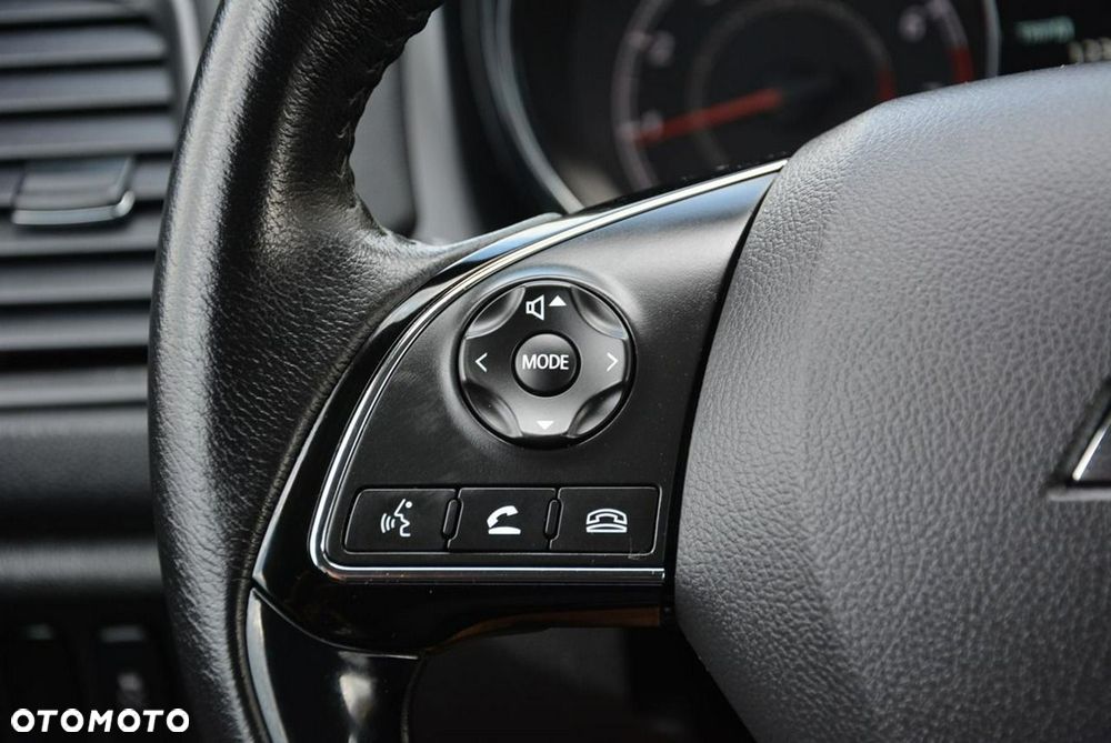 Mitsubishi ASX 1.6 Instyle - 26