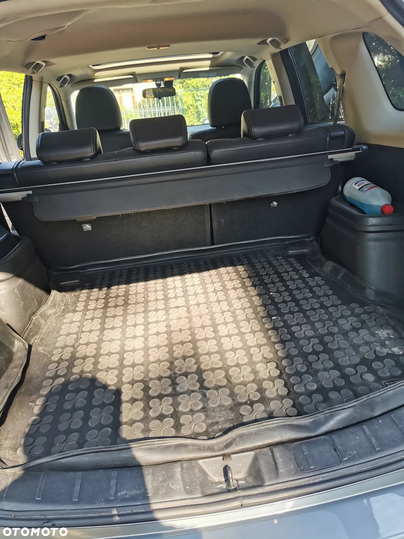 Mitsubishi Outlander - 13