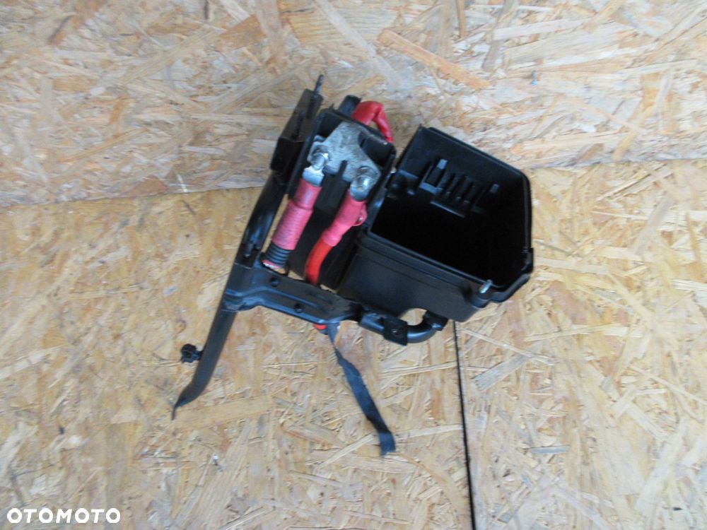 obudowa skrzynki bezpieczników jumper boxer ducato stelaż 2010r - 1