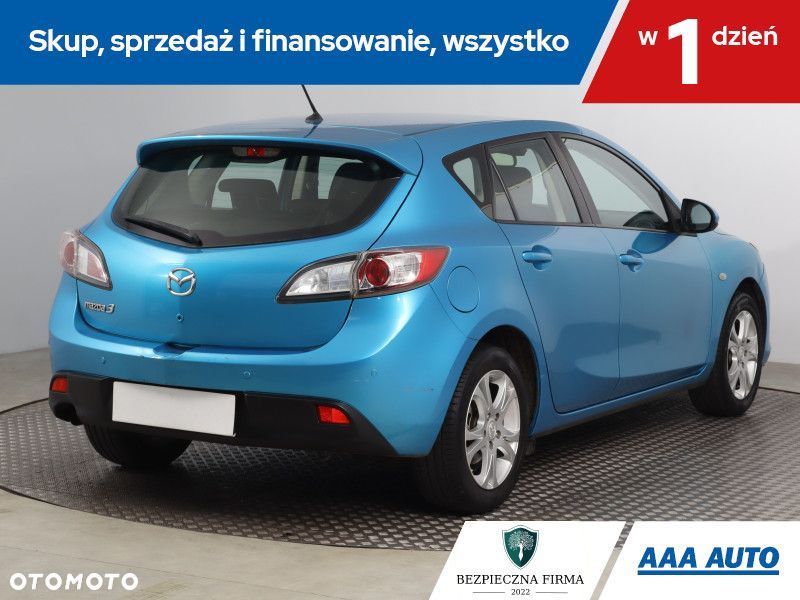Mazda 3 - 6