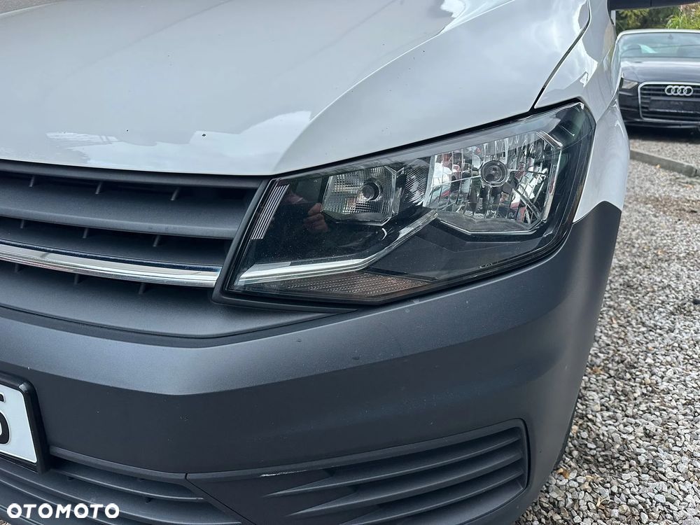 Volkswagen Caddy Maxi - 3