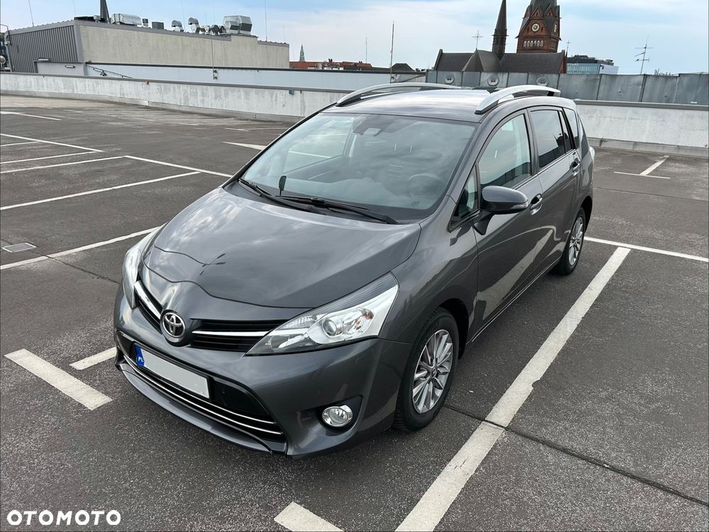 Toyota Verso 1.8 Premium MS 7os EU6 - 12