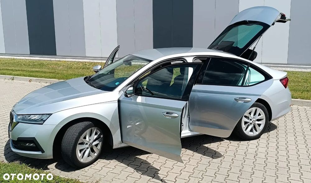 Skoda Octavia 2.0 TDI Ambition - 8