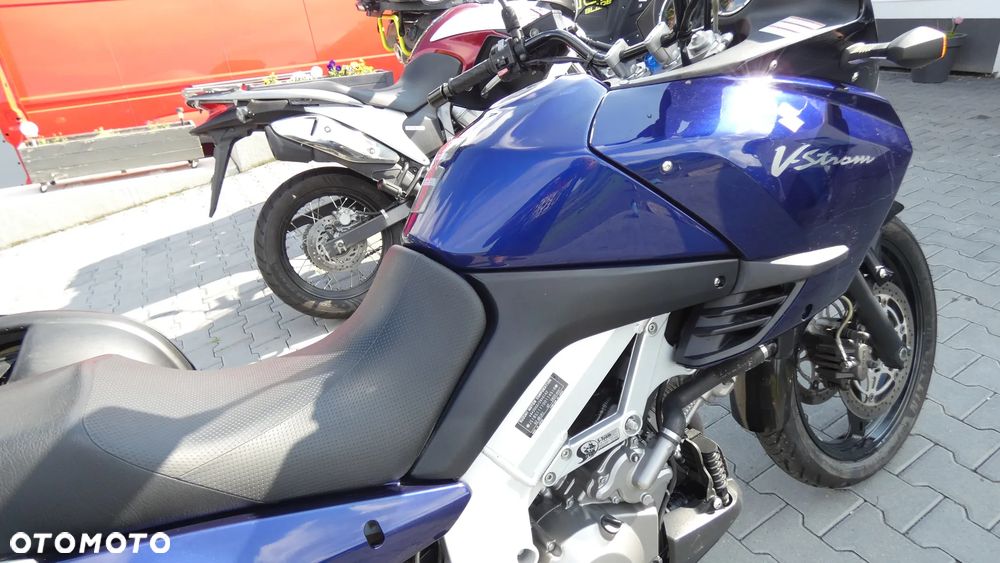 Suzuki DL - 11