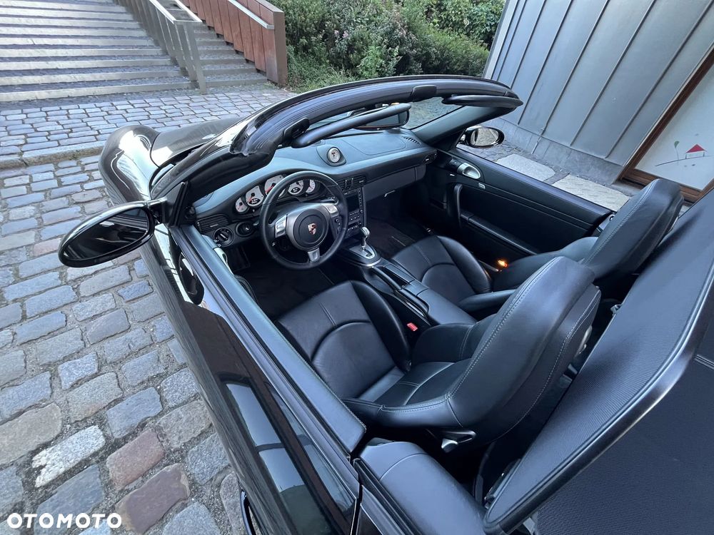 Porsche 911 - 30