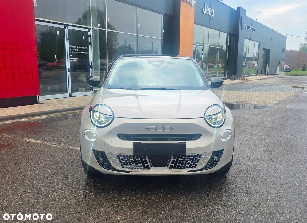 Fiat 600 1.2 Turbo La Prima eDCT - 8