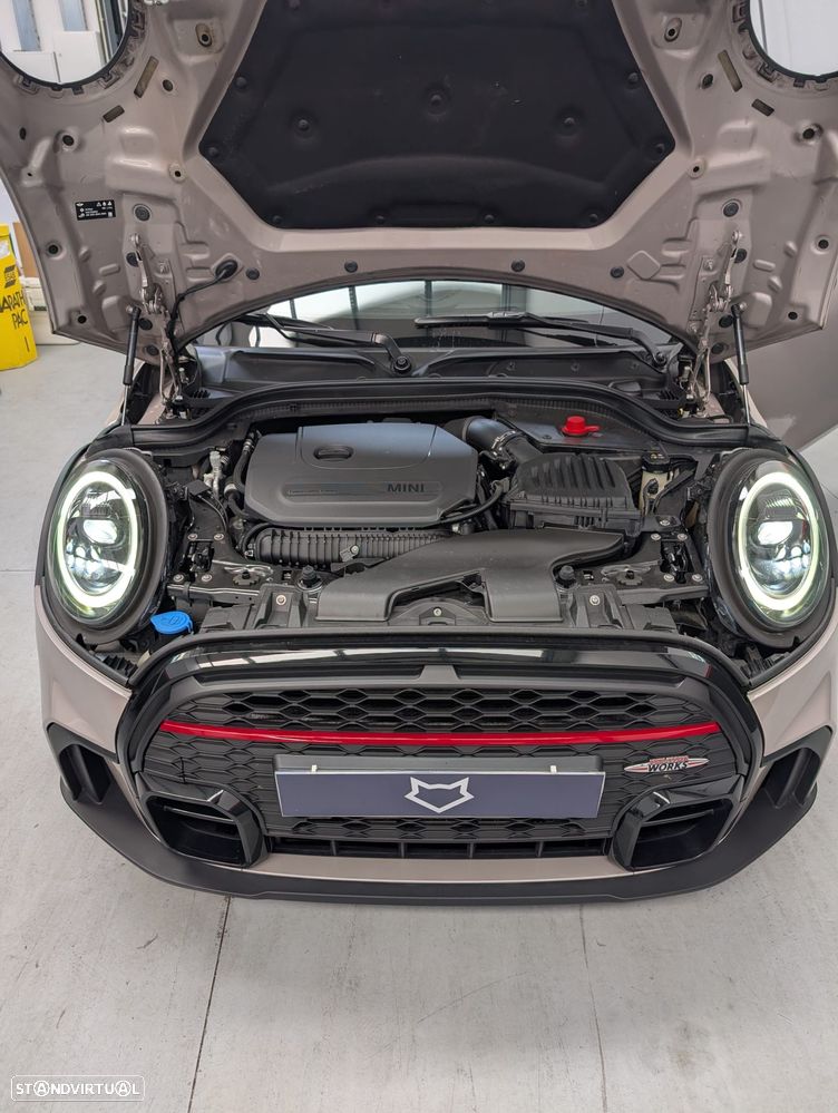 MINI 3 Portas John Cooper Works Auto Desportiva - 3