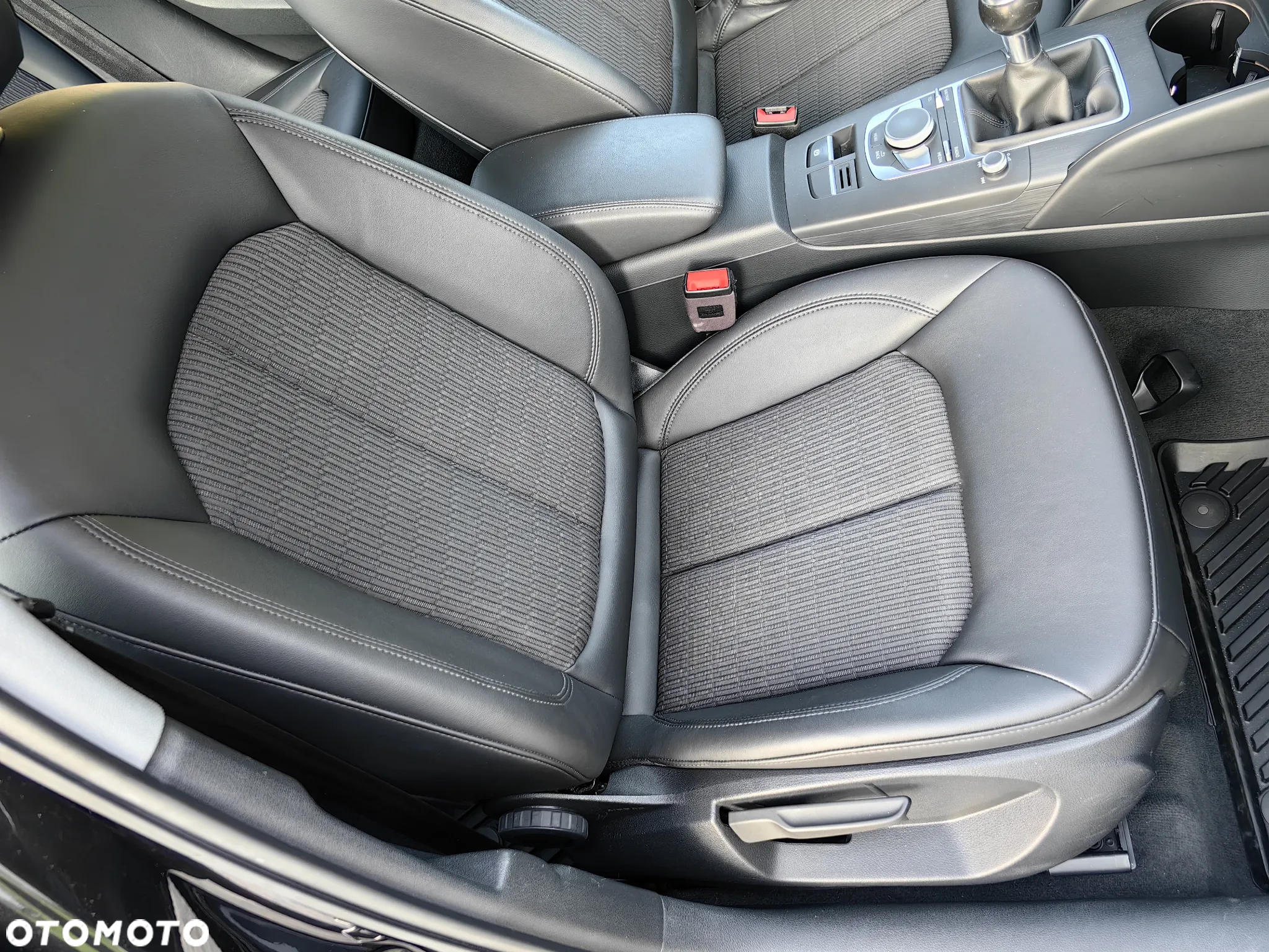 Audi A3 1.4 TFSI CoD ultra Attraction - 37