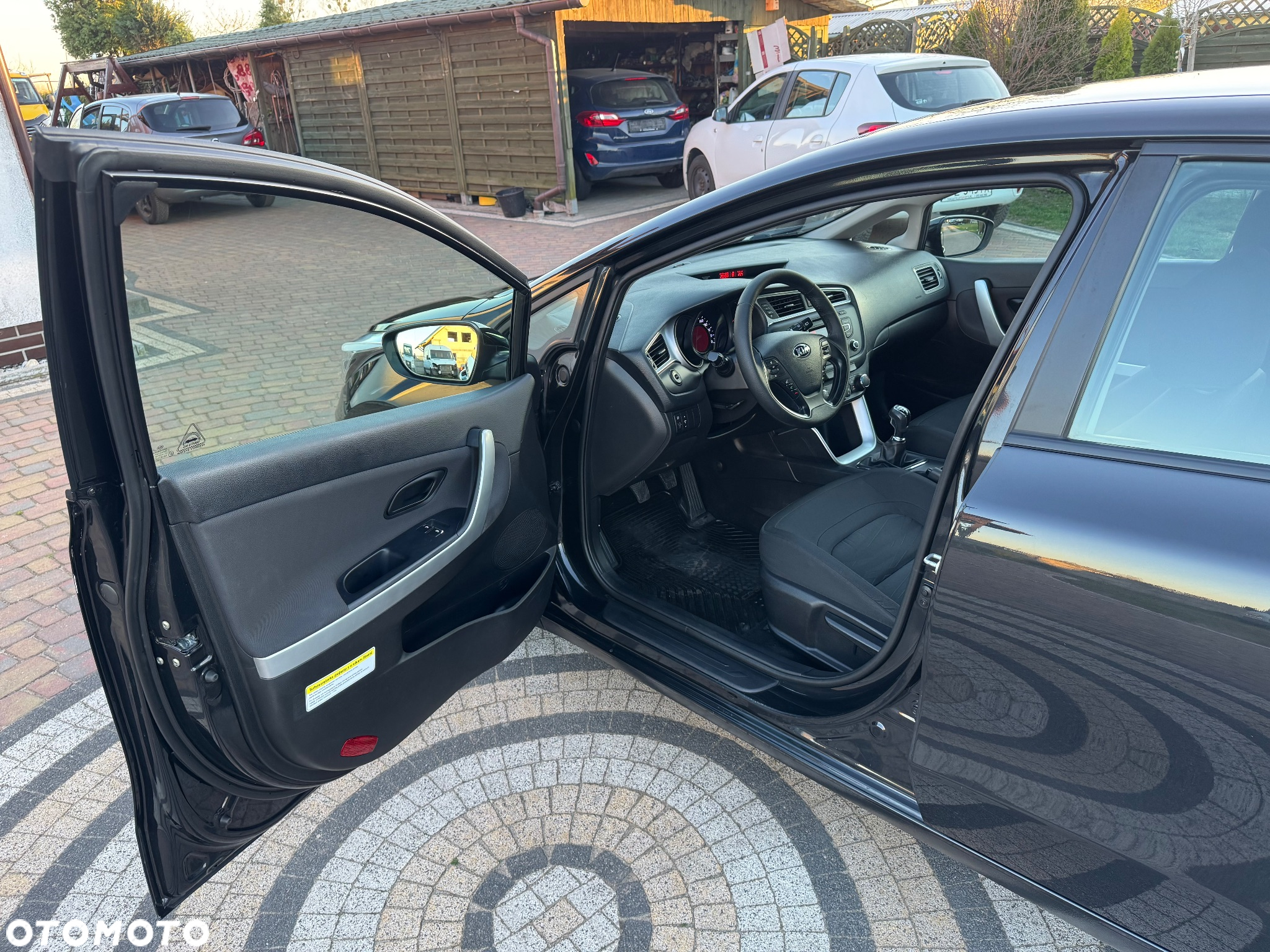 Kia Ceed Cee'd 1.4 CRDi M - 31