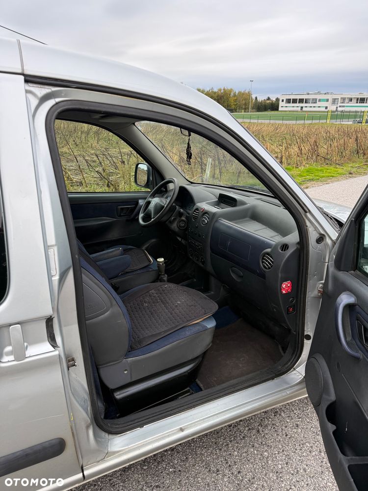 Citroen Berlingo 2002 photo 5