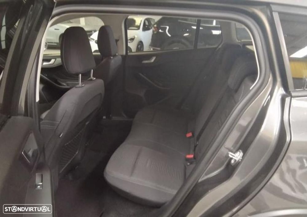 Ford Focus SW - 3