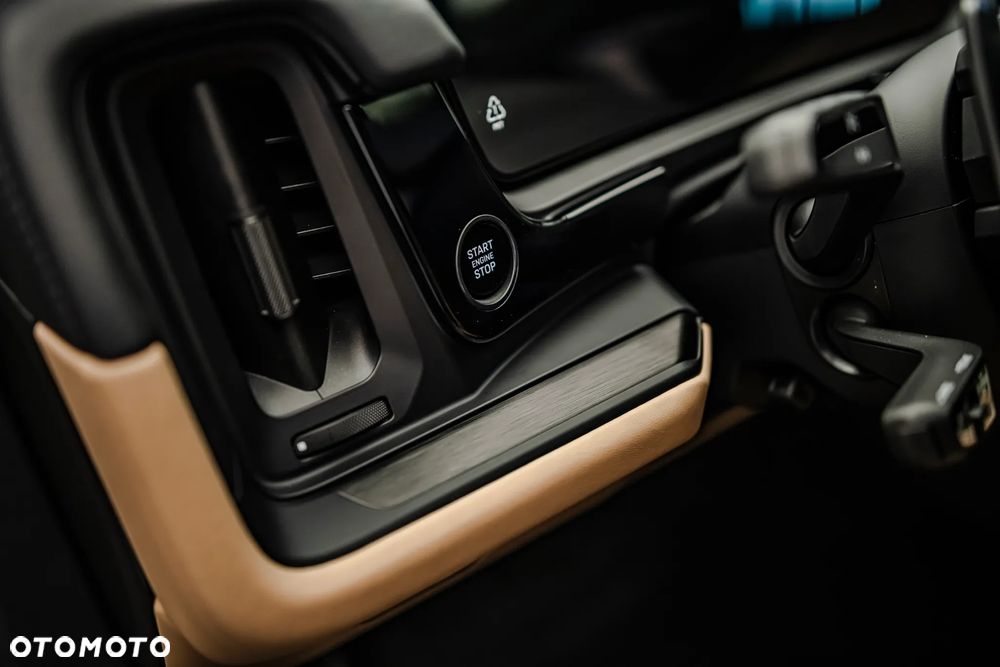 Porsche Cayenne E-Hybrid PHEV Black Edition - 14