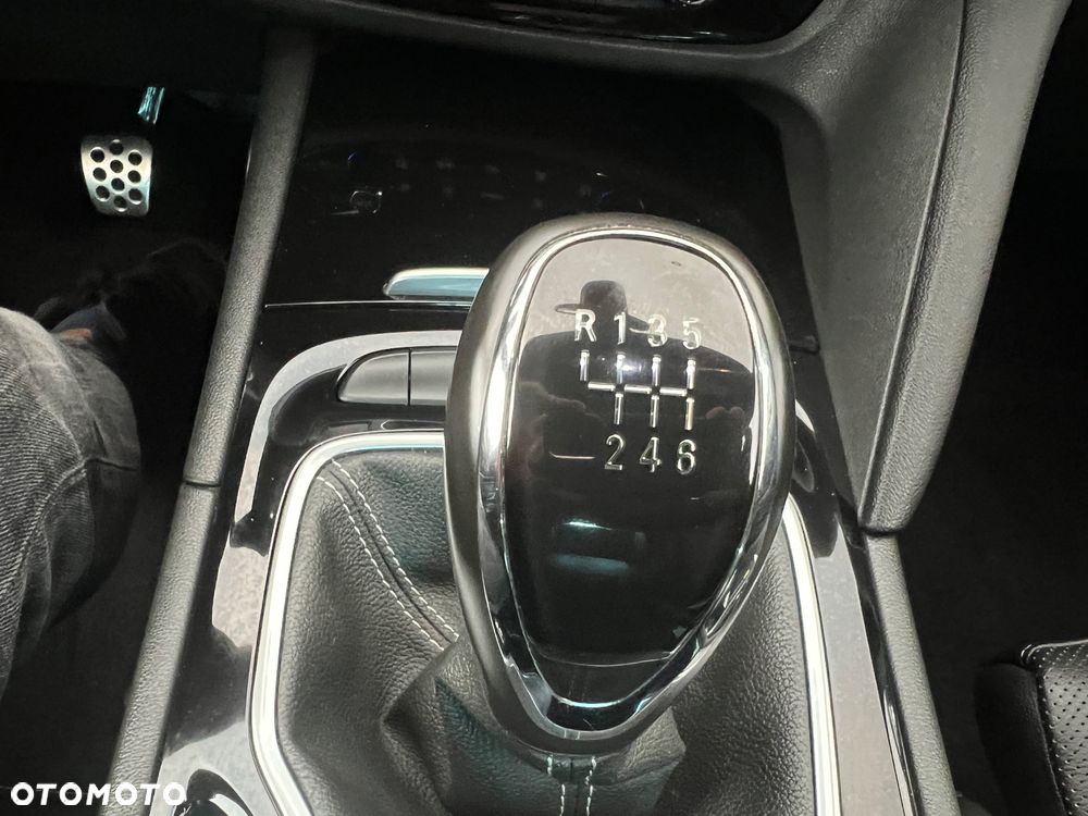 Opel Insignia 1.5 CDTI Business Edition S&S - 38