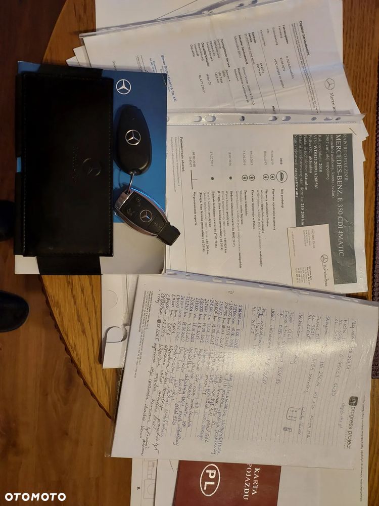 Mercedes-Benz Klasa E 350 CDI DPF 4Matic BlueEFFICIENCY 7G-TRONIC - 39