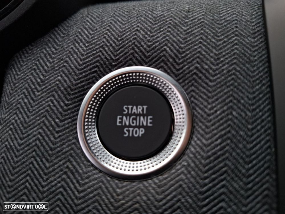 Renault Clio 1.6 E-Tech Intens - 20