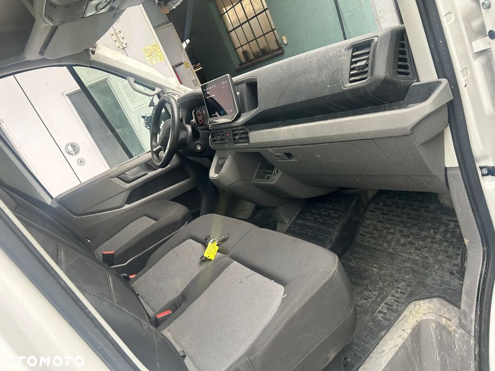 Volkswagen Crafter - 14