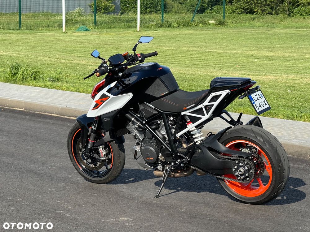KTM Super Duke - 15