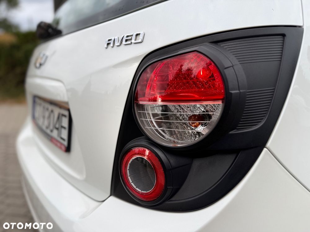 Chevrolet Aveo 1.4 LT - 16