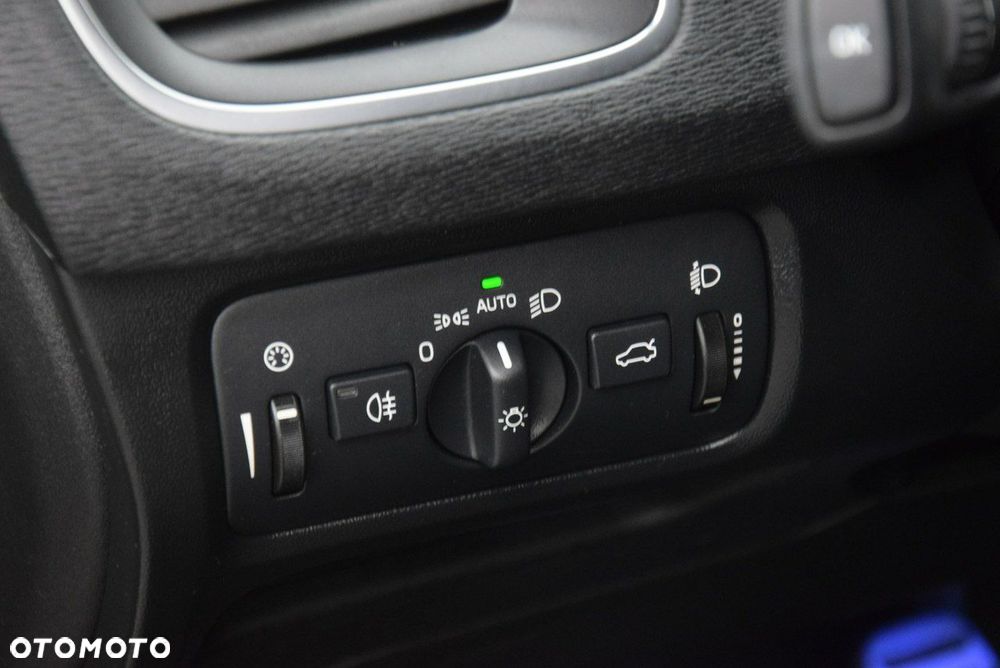 Volvo V40 D4 RDesign - 34