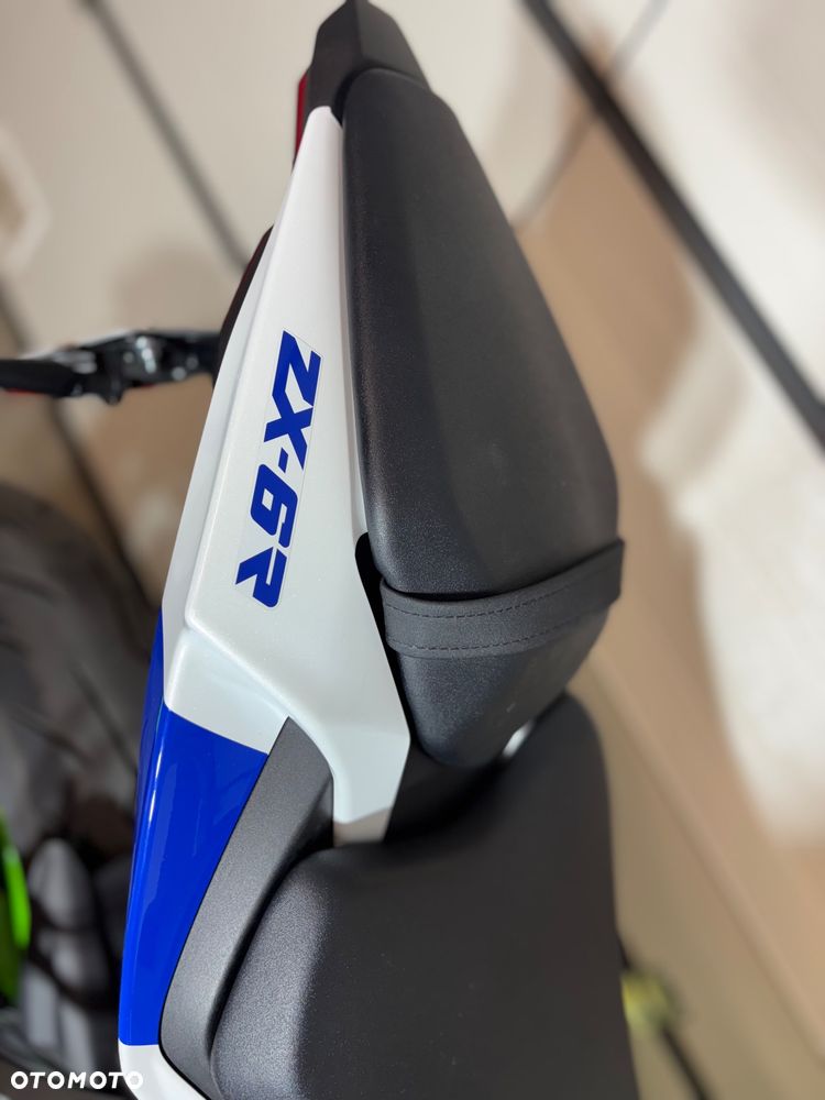 Kawasaki ZX - 21