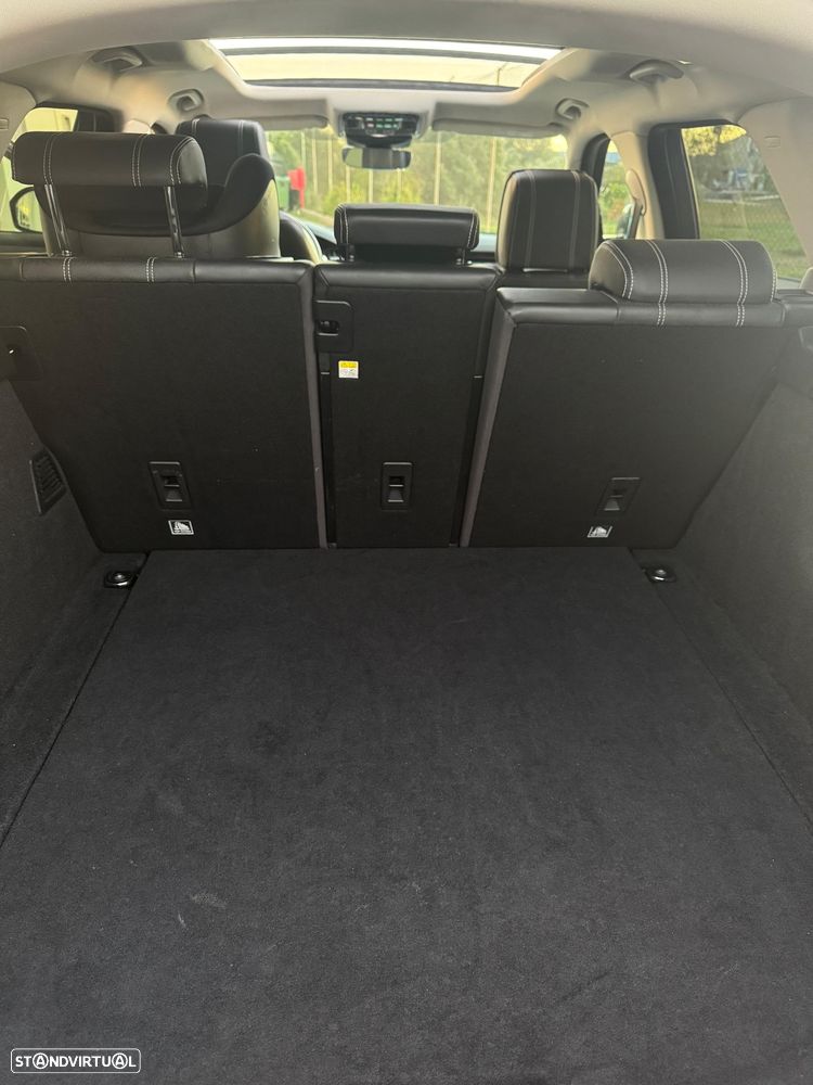 Land Rover Range Rover Velar 2.0 D R-Dynamic SE - 9