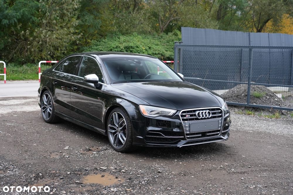 Audi S3 S tronic - 1