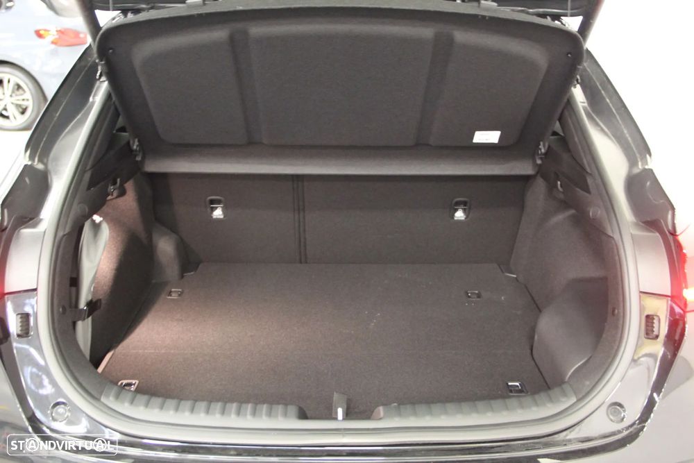 Kia XCeed 1.6 GDi PHEV Tech - 24