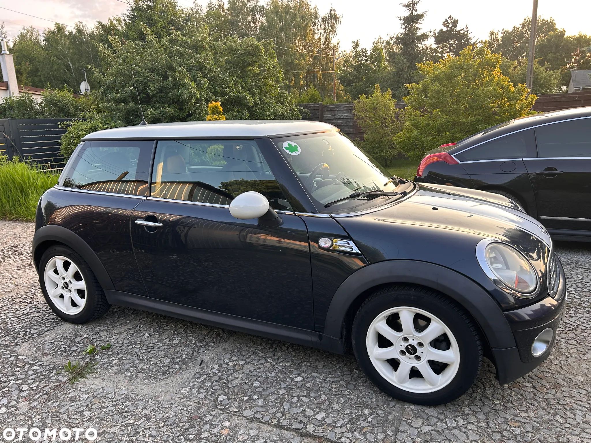 MINI ONE - 1