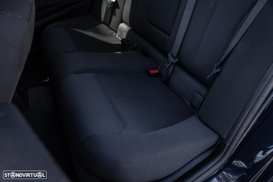 BMW 320 d xDrive Auto - 20