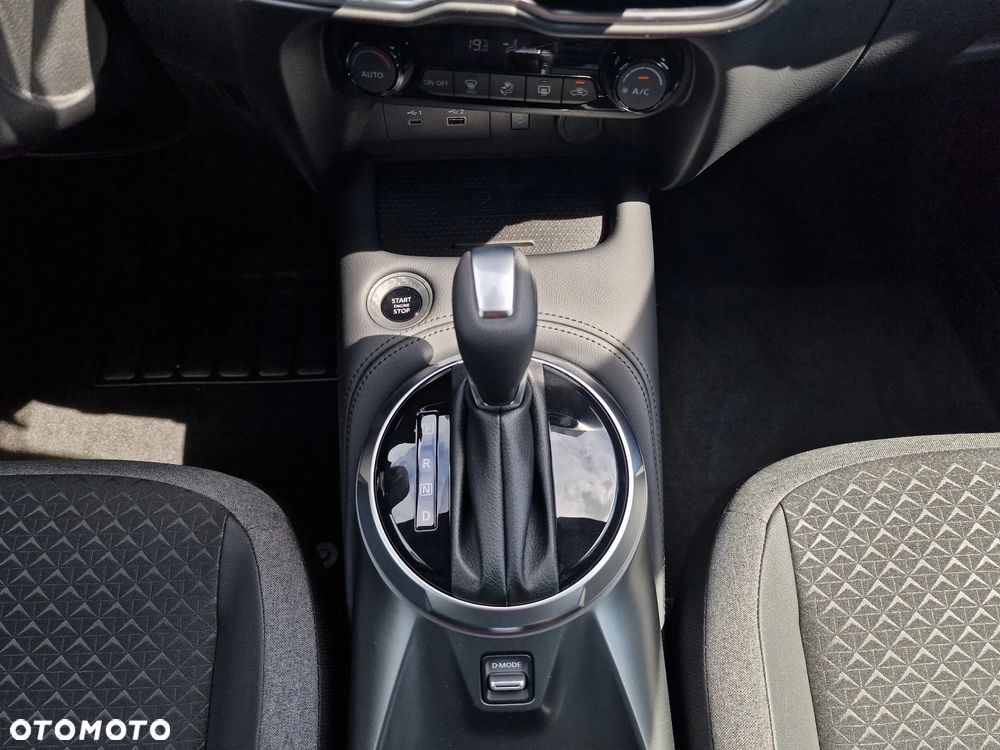 Nissan Juke 1.0 DIG-T N-Connecta DCT - 11