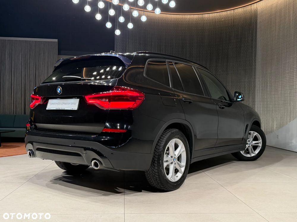BMW X3 xDrive20d Advantage - 2