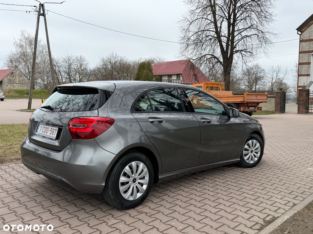 Mercedes-Benz Klasa A 180 d Activity Edition - 14