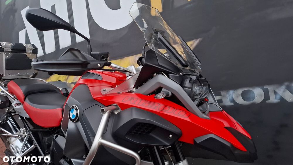 BMW R - 8