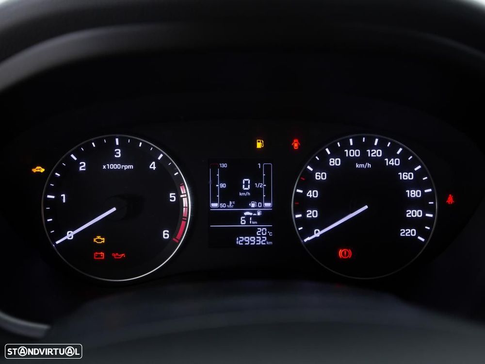 Hyundai i20 - 18